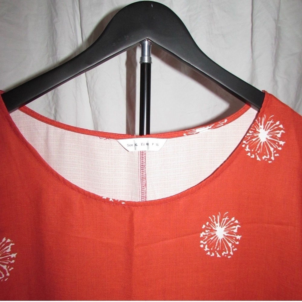 Orange Floral Women's Top - Picture 3 of 3